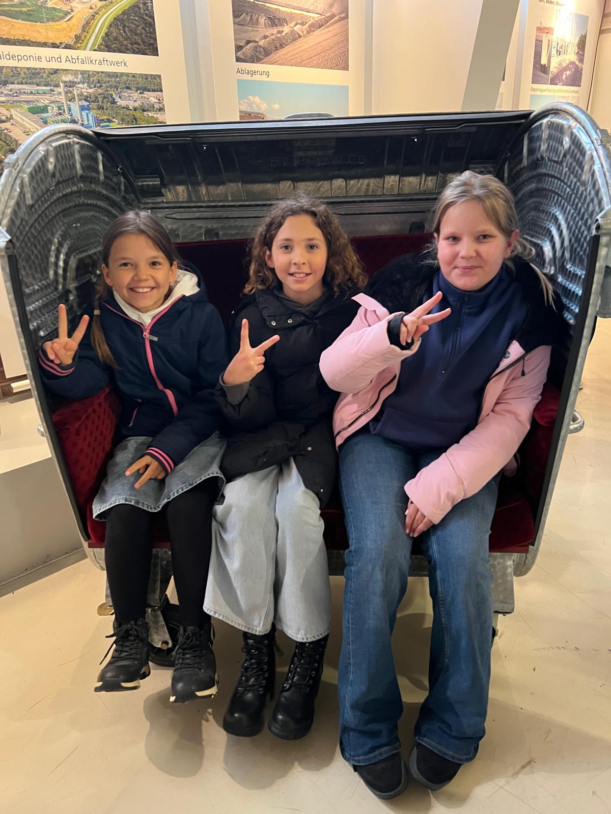 2025-10-27 SASE Iserlohn 5-6 u 9-10 (46) 2025-10-27 SASE Iserlohn 5-6 u 9-10 (46)